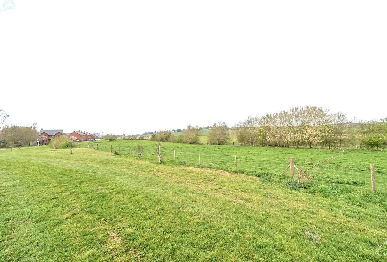 Hawser Road, Tewkesbury, GL20 7FA, photo 17