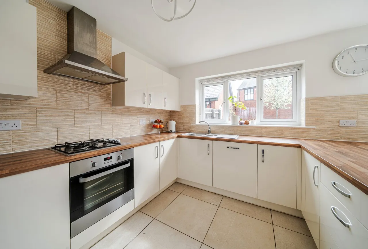 Hawser Road, Tewkesbury, GL20 7FA, photo 14