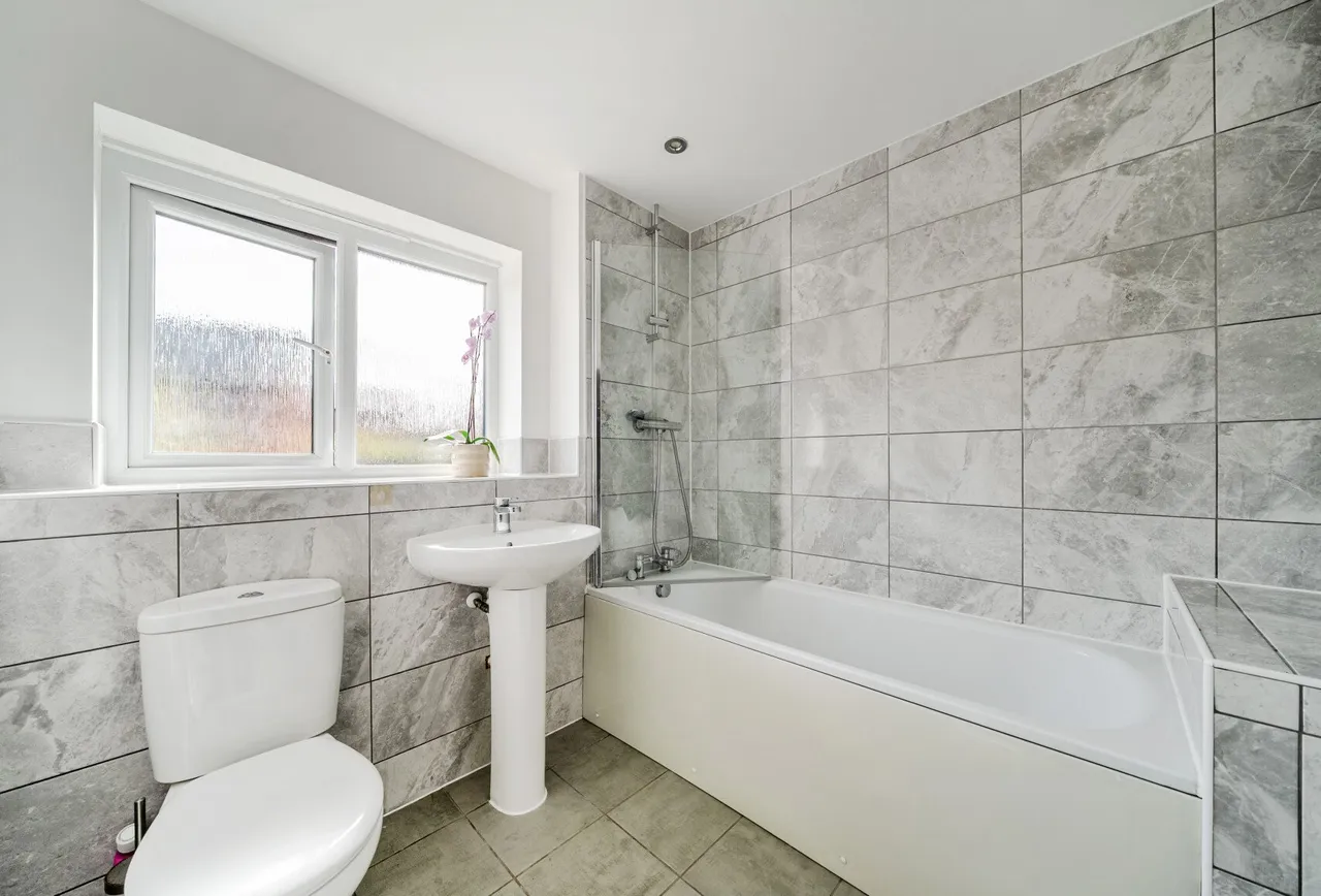 Hawser Road, Tewkesbury, GL20 7FA, photo 9