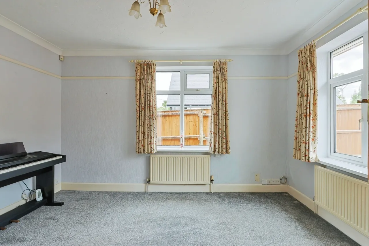 Sandy Lane, Upton, BH16, photo 19