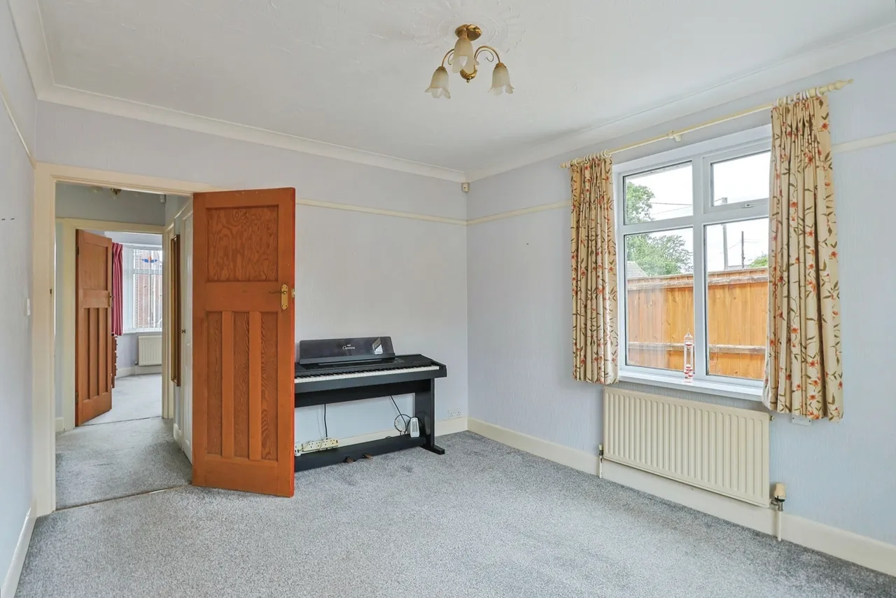 Sandy Lane, Upton, BH16, photo 8