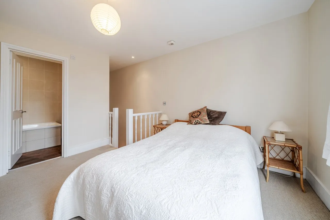 Marmion Road, Battersea, SW11, photo 4
