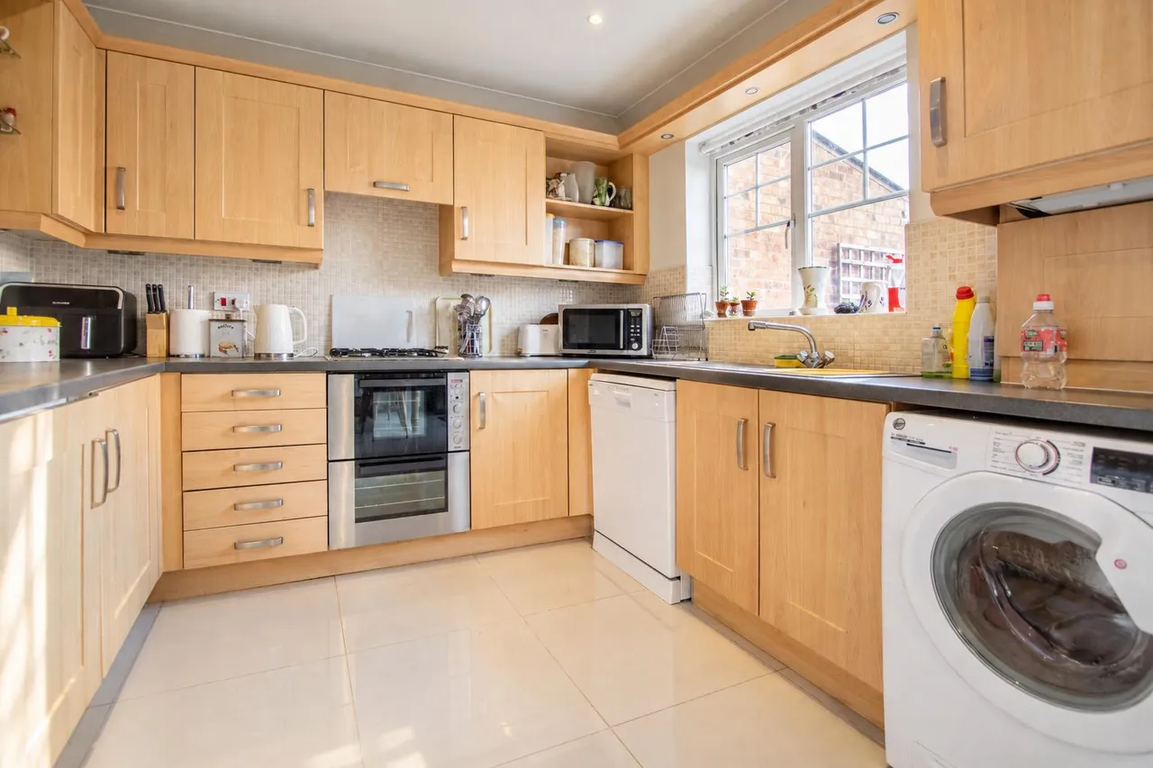 Faraday Court, Nevilles Cross, DH1, photo 3