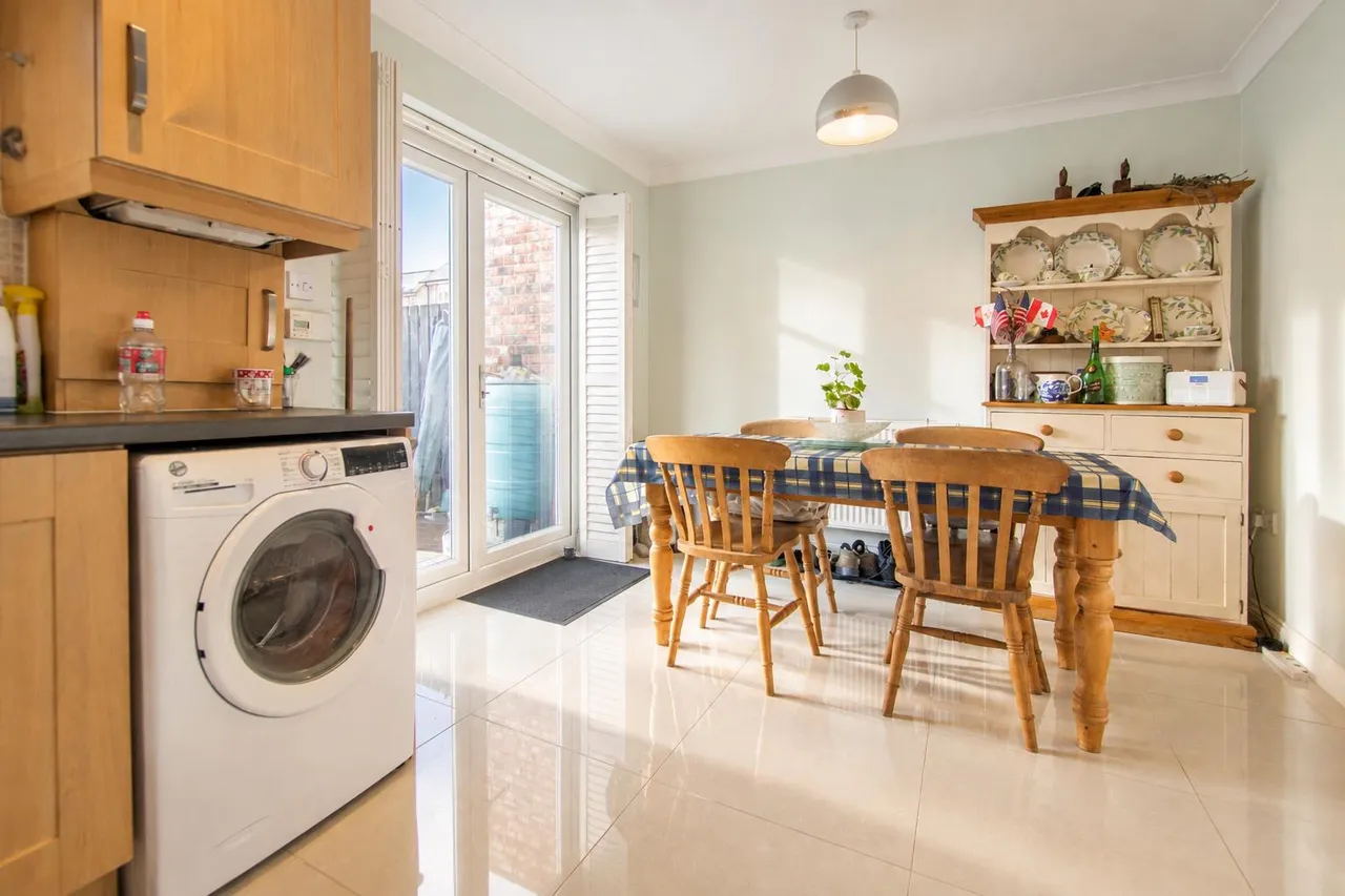 Faraday Court, Nevilles Cross, DH1, photo 6