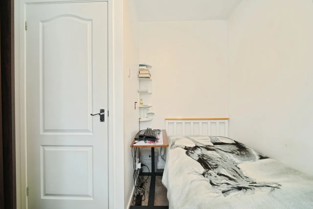 Brindle Heath Road, SALFORD, Lancashire, M6, photo 11