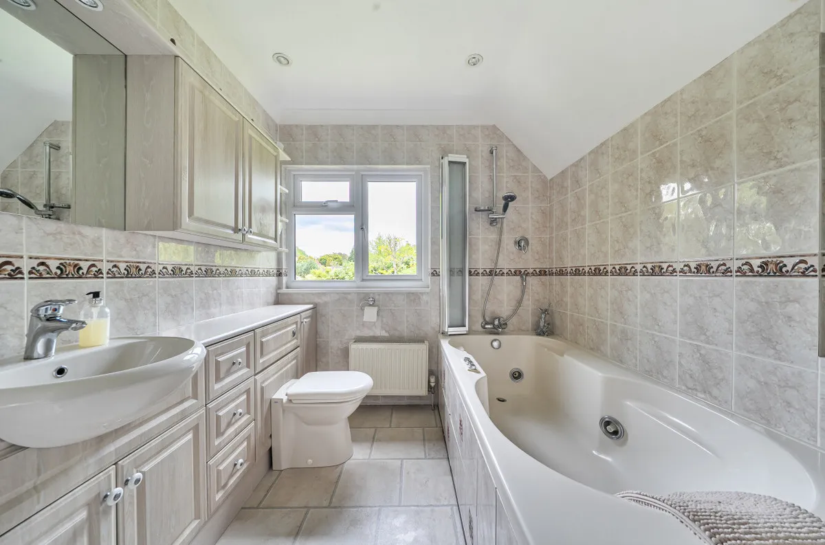 West Chiltington, RH20 2PG, photo 11