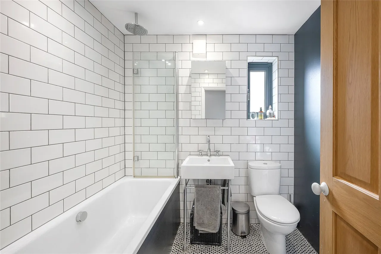 Mayall Road, London, SE24, photo 10