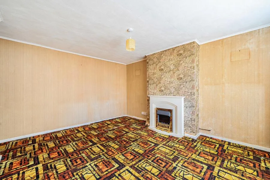 Larksfield Road, Banbury, OX16, photo 3