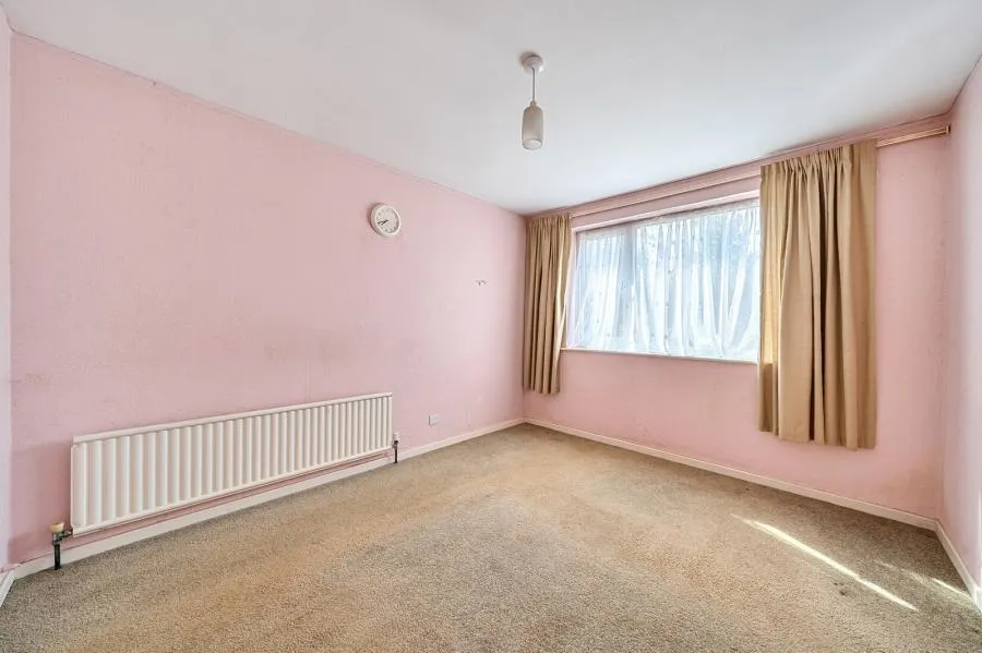 Larksfield Road, Banbury, OX16, photo 14