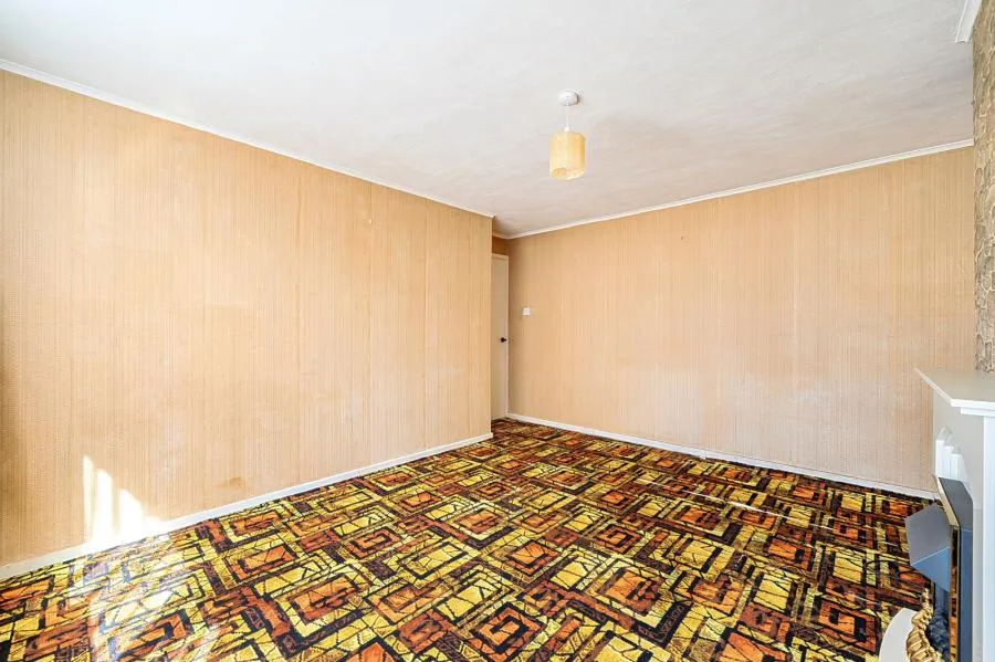 Larksfield Road, Banbury, OX16, photo 4