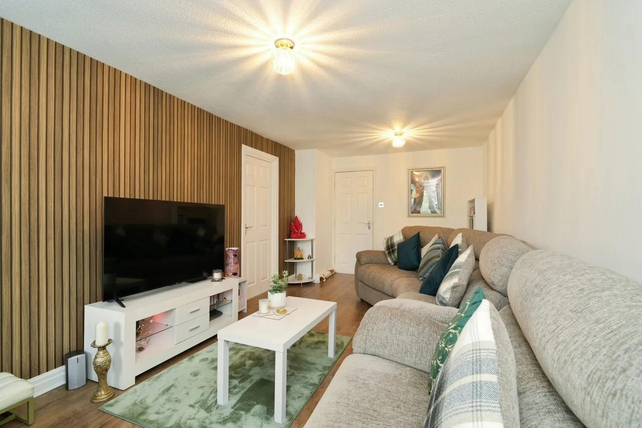Montonmill Gardens, Eccles, Manchester, Greater Manchester, M30, photo 3