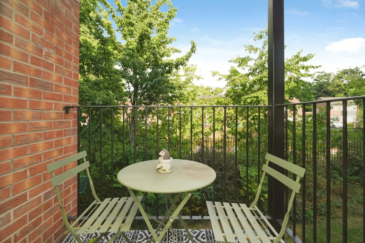 Montonmill Gardens, Eccles, Manchester, Greater Manchester, M30, photo 11