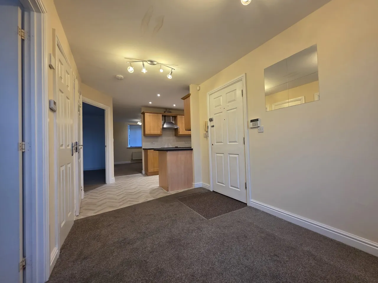 Bentley Lane, Willenhall, WV12, photo 4