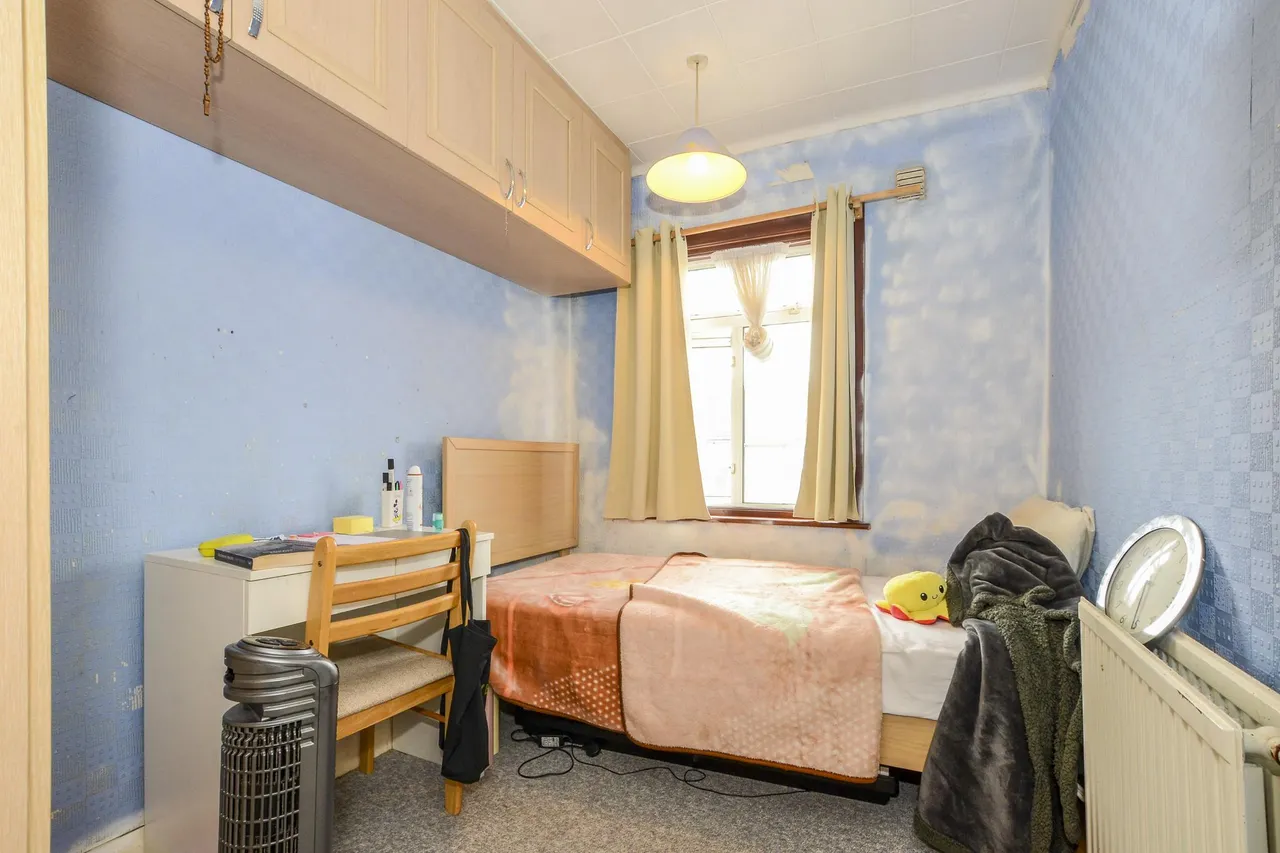Kings Avenue, Greenford, UB6, photo 18