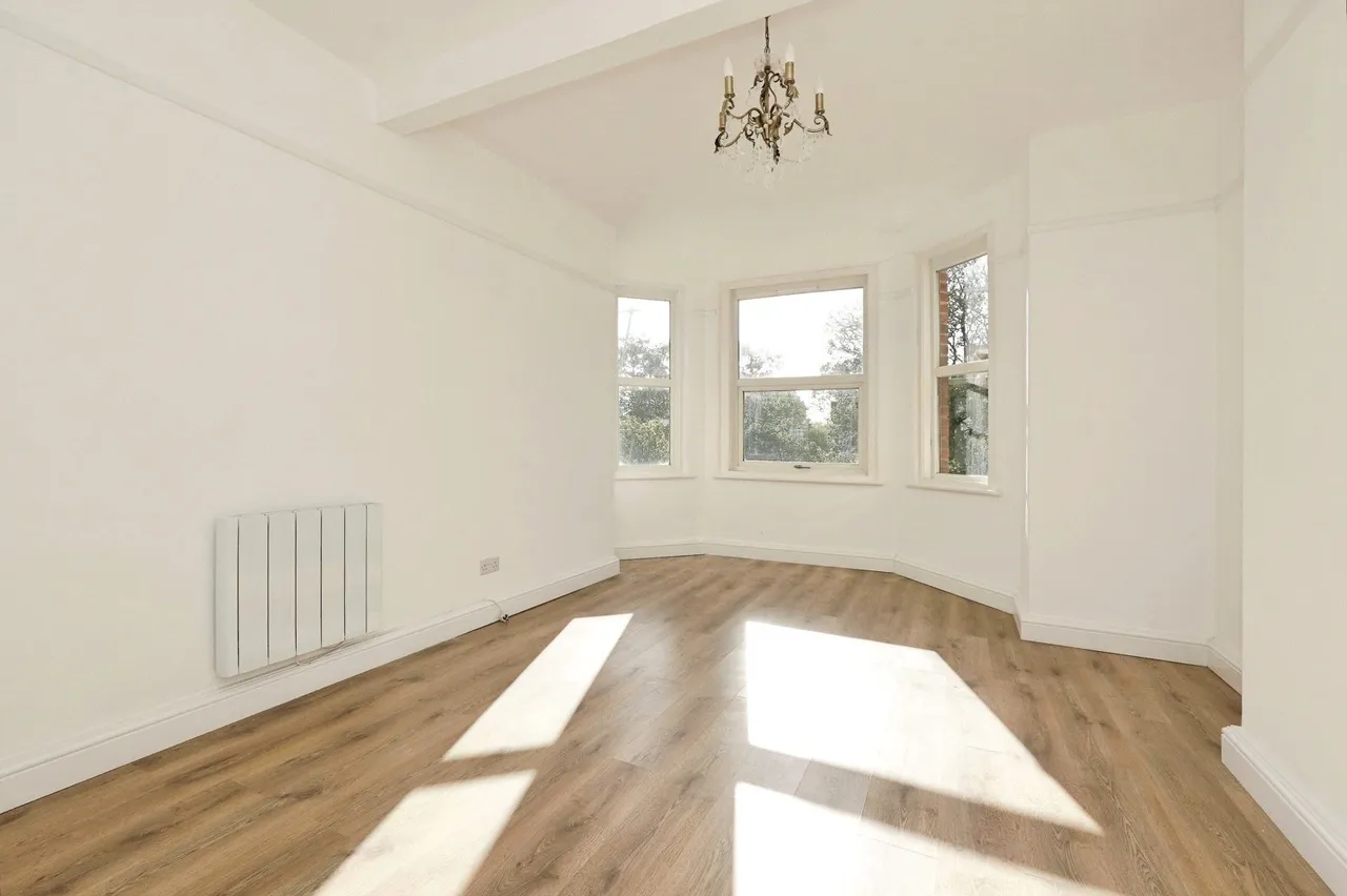 Bouverie Road West, Folkestone, CT20, photo 14
