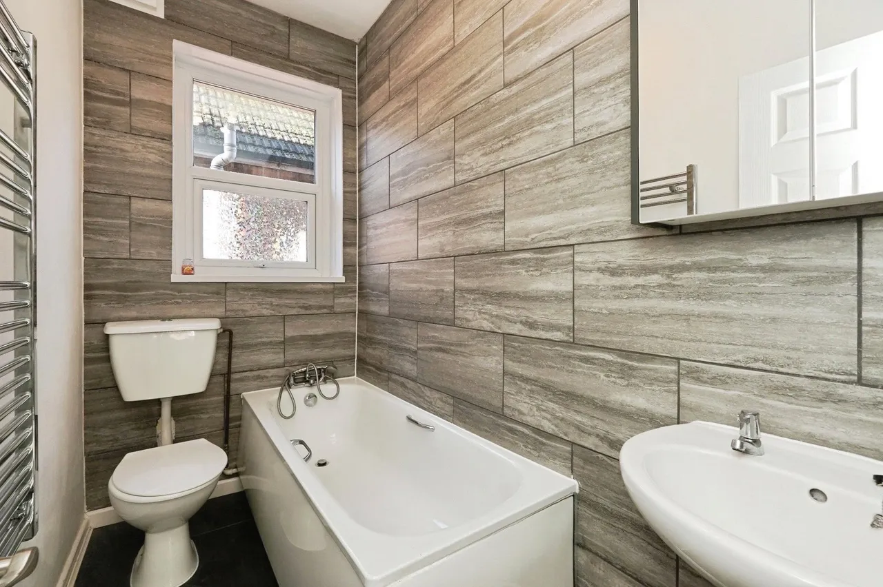 Bouverie Road West, Folkestone, CT20, photo 5
