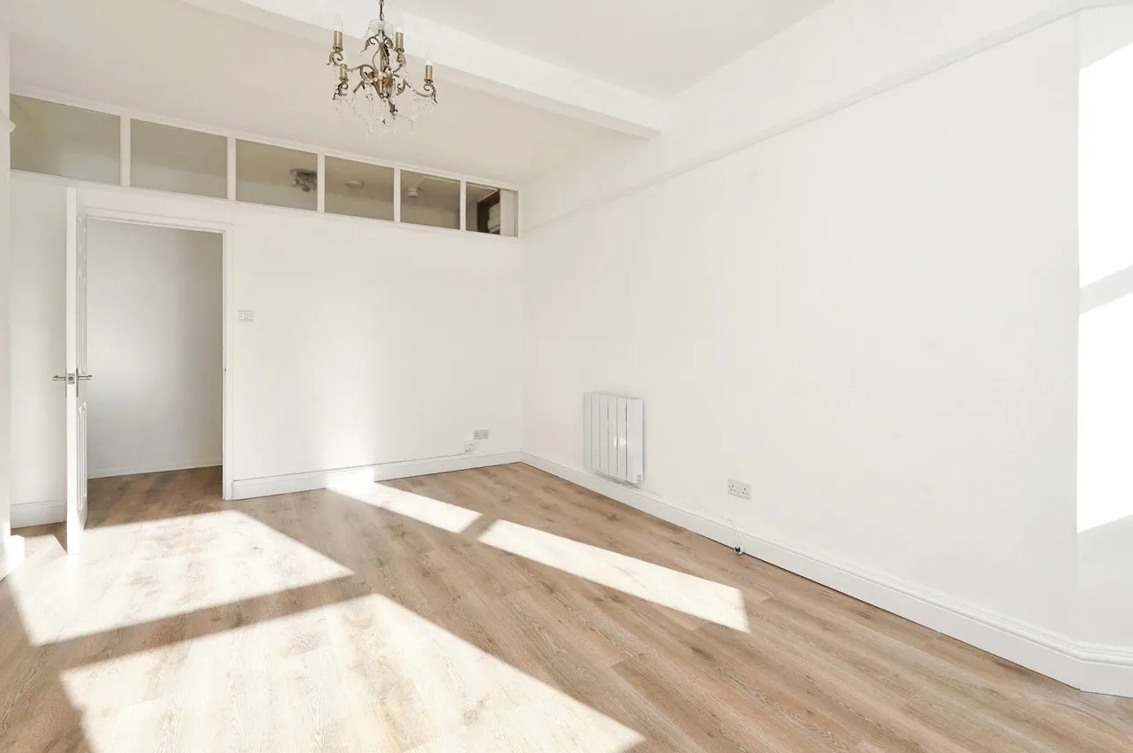 Bouverie Road West, Folkestone, CT20, photo 10