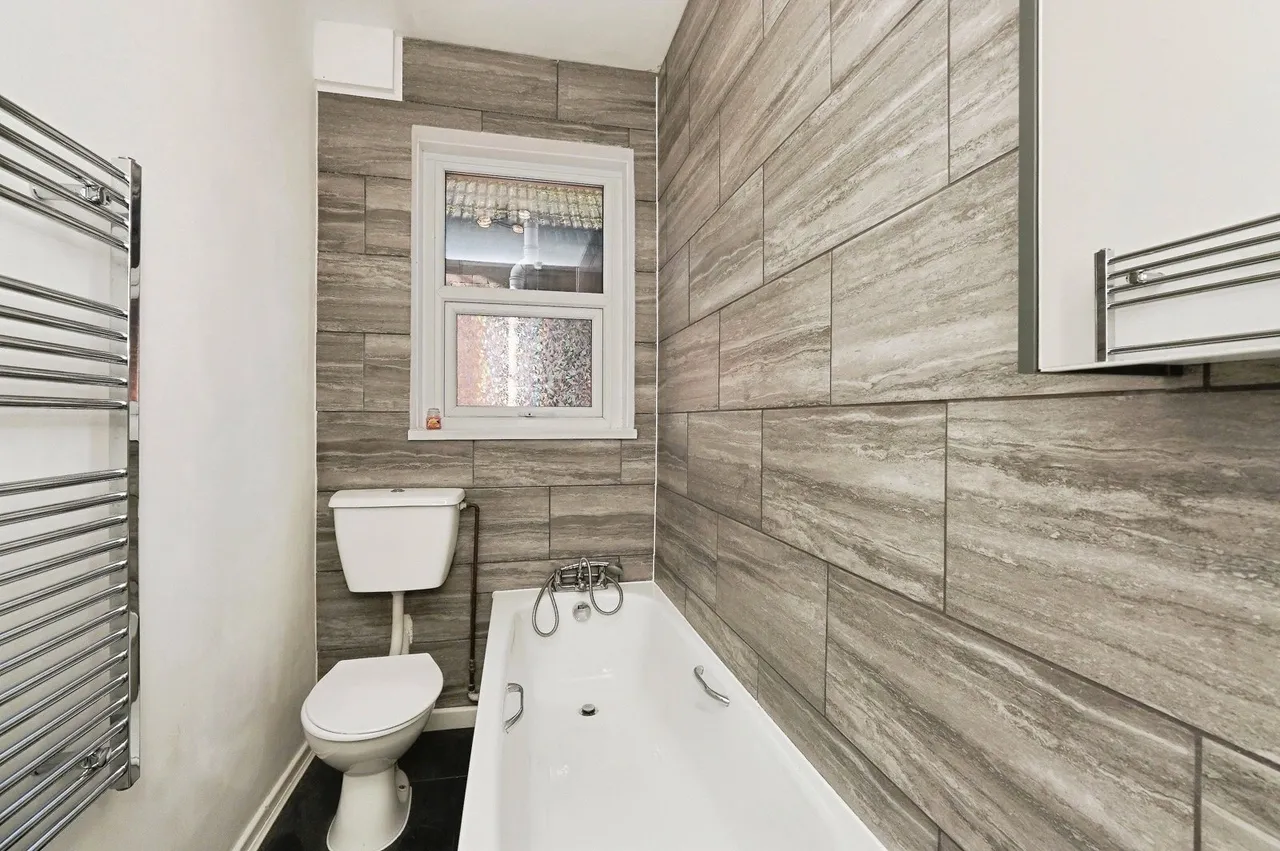 Bouverie Road West, Folkestone, CT20, photo 11