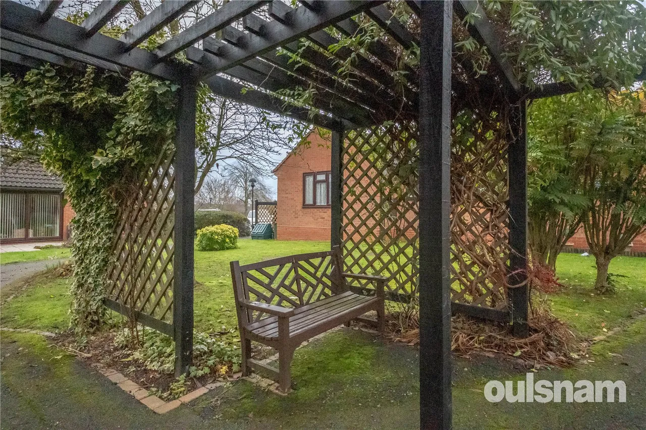 Northfield Road, Kings Norton, Birmingham, West Midlands, B30 1DX, photo 9