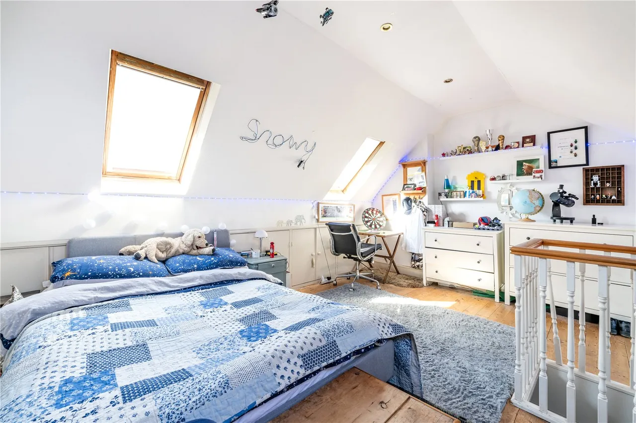 Belgrade Road, Hampton, TW12 2AZ, photo 9