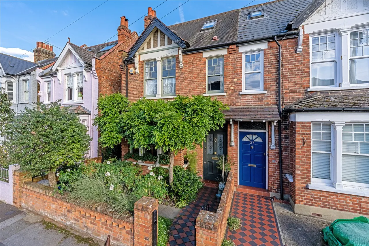 4 bed house for sale — Belgrade Road, Hampton, TW12 2AZ