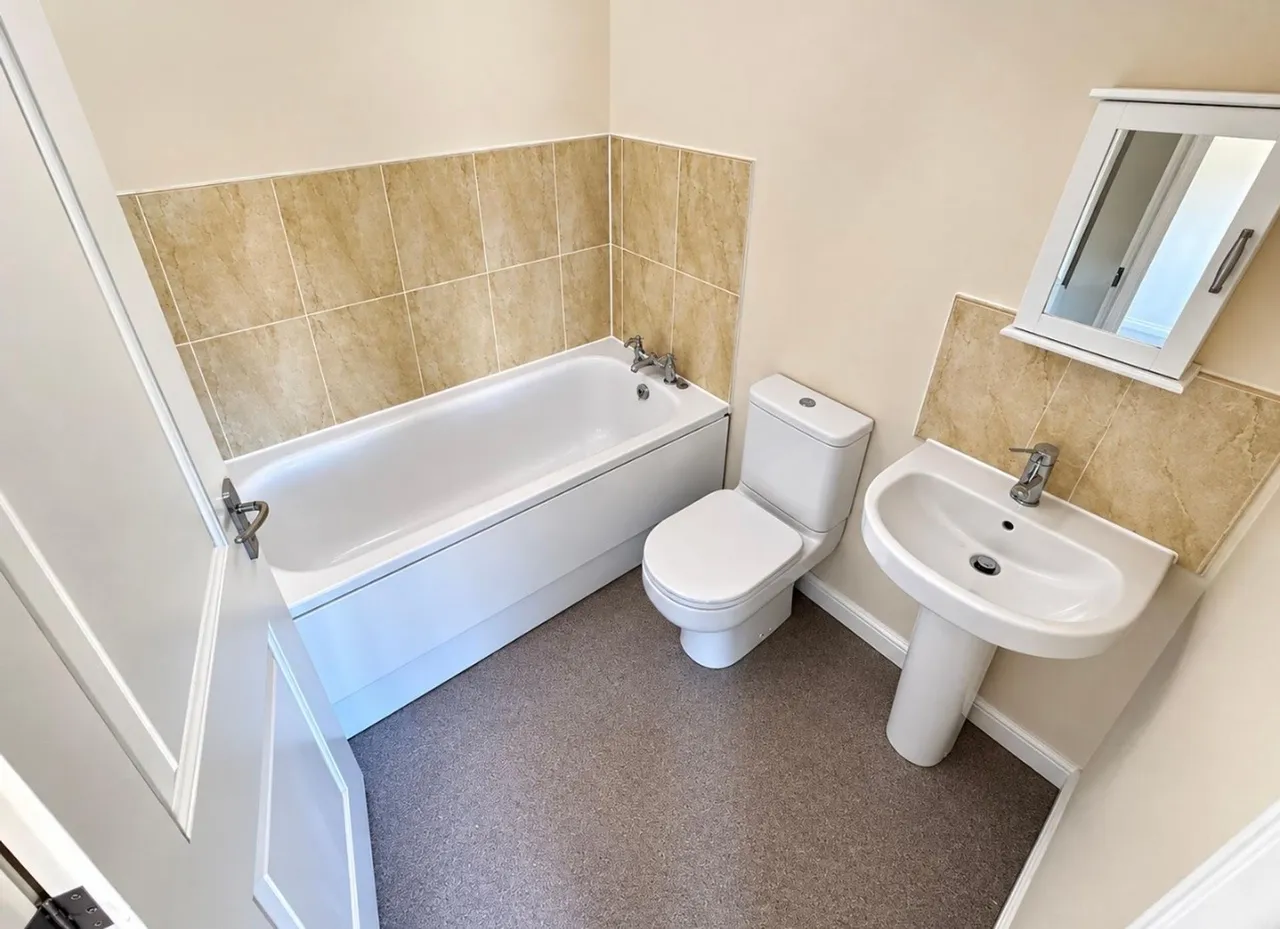 Lillehammer Drive, Coalville, LE67, photo 7