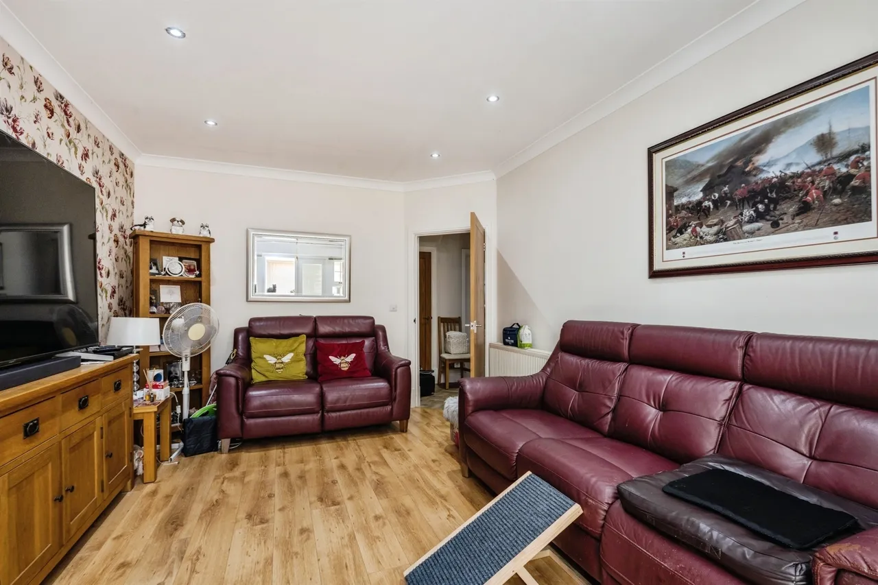 Llys Y Foel LLANELLI, SA14, photo 5