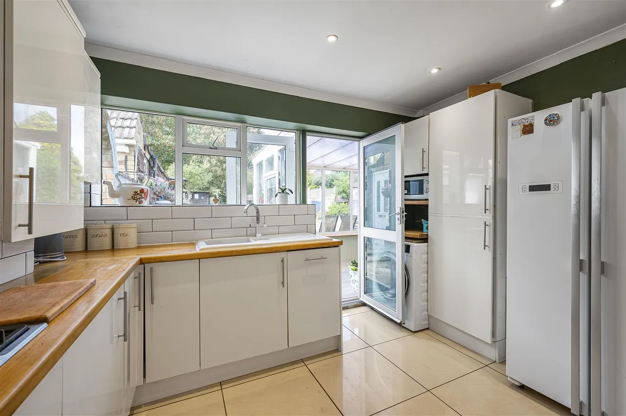 Quarry Lane, Seaford, photo 4