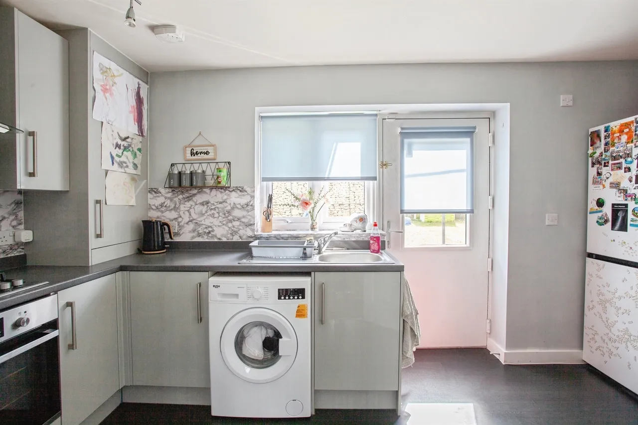Farnworth Road, East Herringthorpe, S65, photo 10
