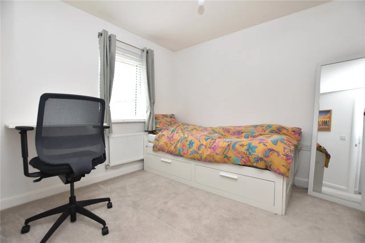 St. Michaels Drive, East Ardsley, WF3, photo 7