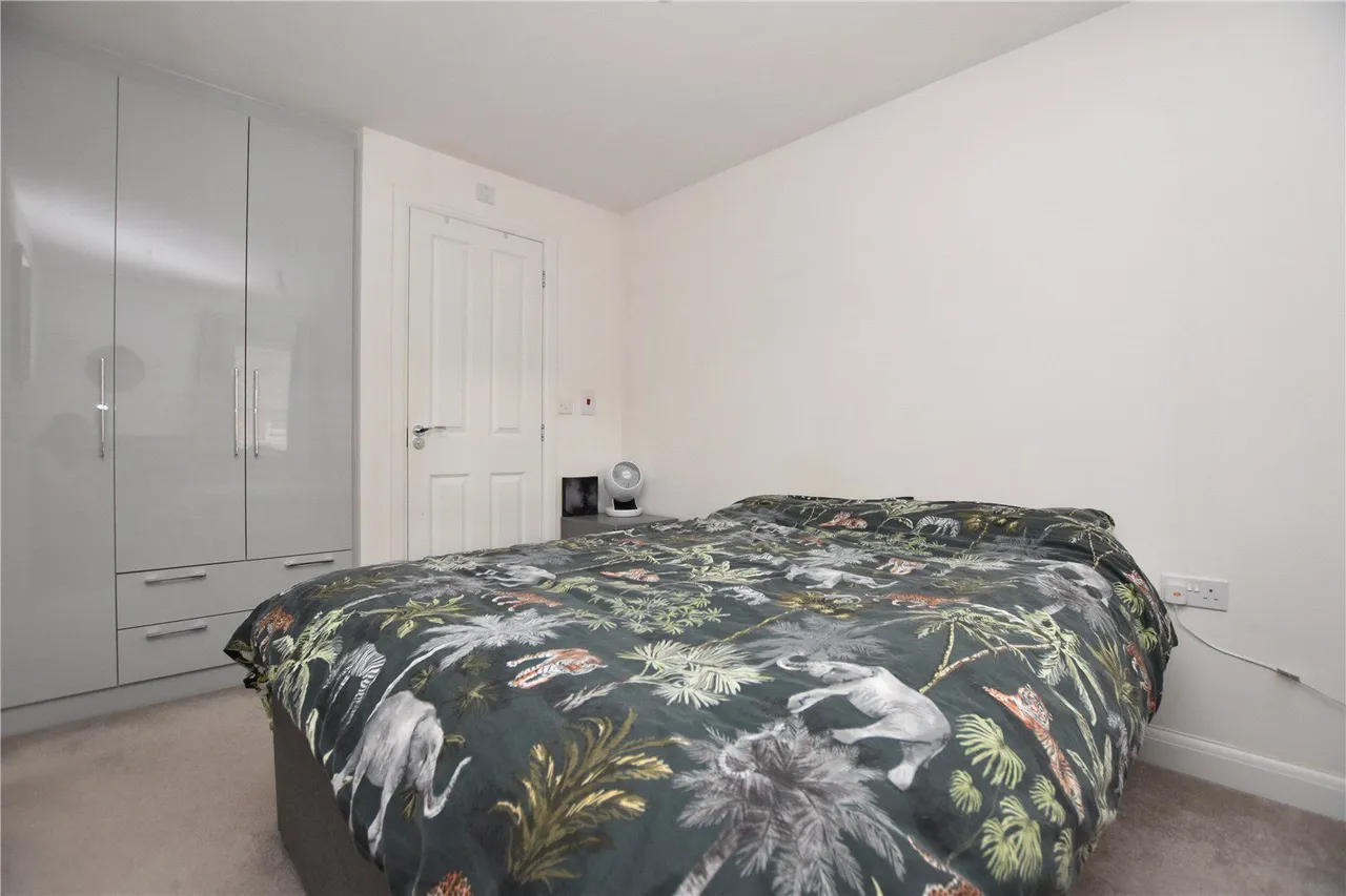 St. Michaels Drive, East Ardsley, WF3, photo 15