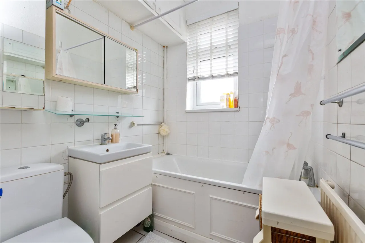 Hillbrook Road, London, SW17, photo 9