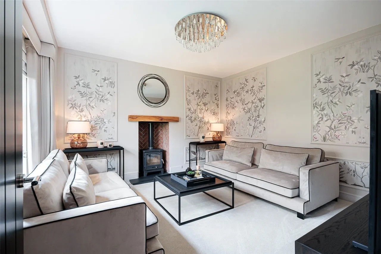 Pitfield Way, Alderley Park, SK10, photo 4