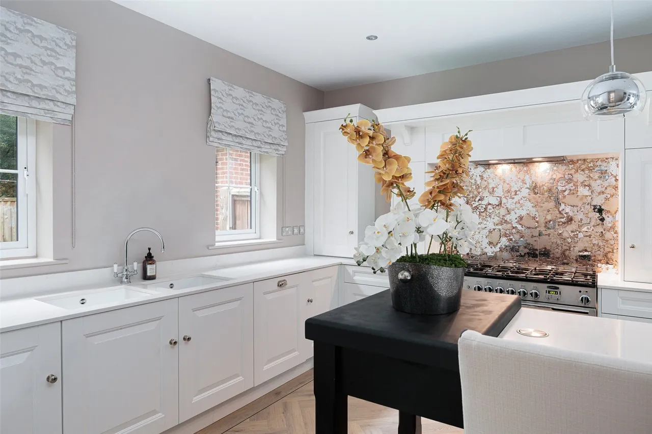Pitfield Way, Alderley Park, SK10, photo 7