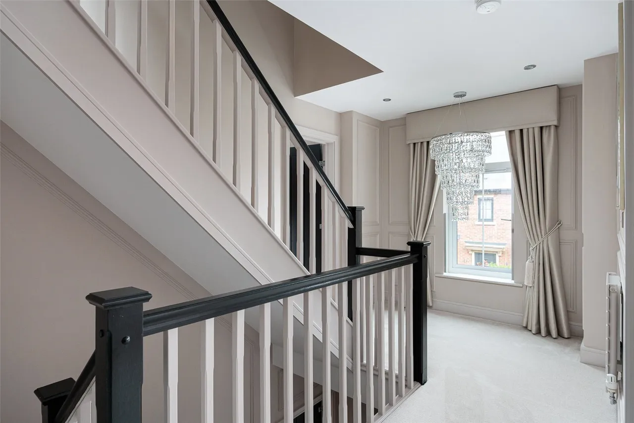 Pitfield Way, Alderley Park, SK10, photo 10