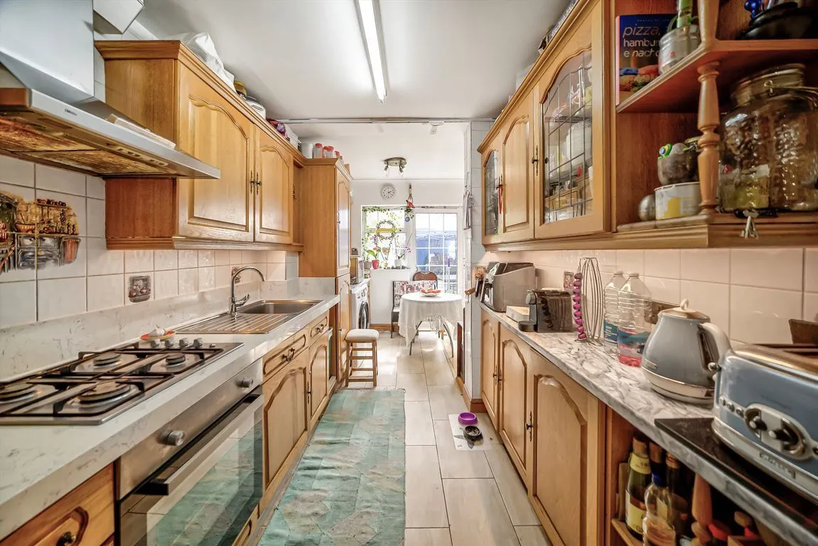 Greenford Gardens, UB6, photo 2