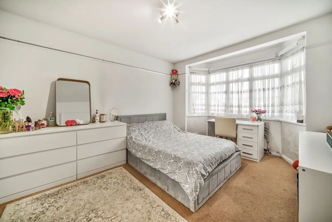 Greenford Gardens, UB6, photo 5