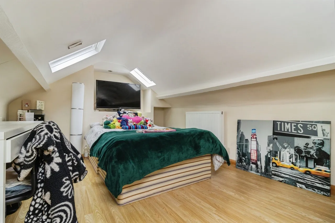 Sherwell Valley Road, Torquay, photo 6