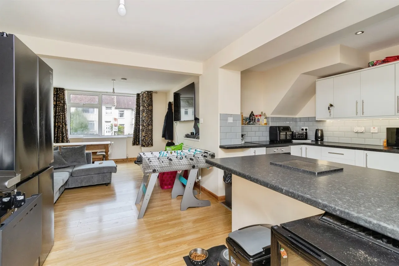 Sherwell Valley Road, Torquay, photo 4