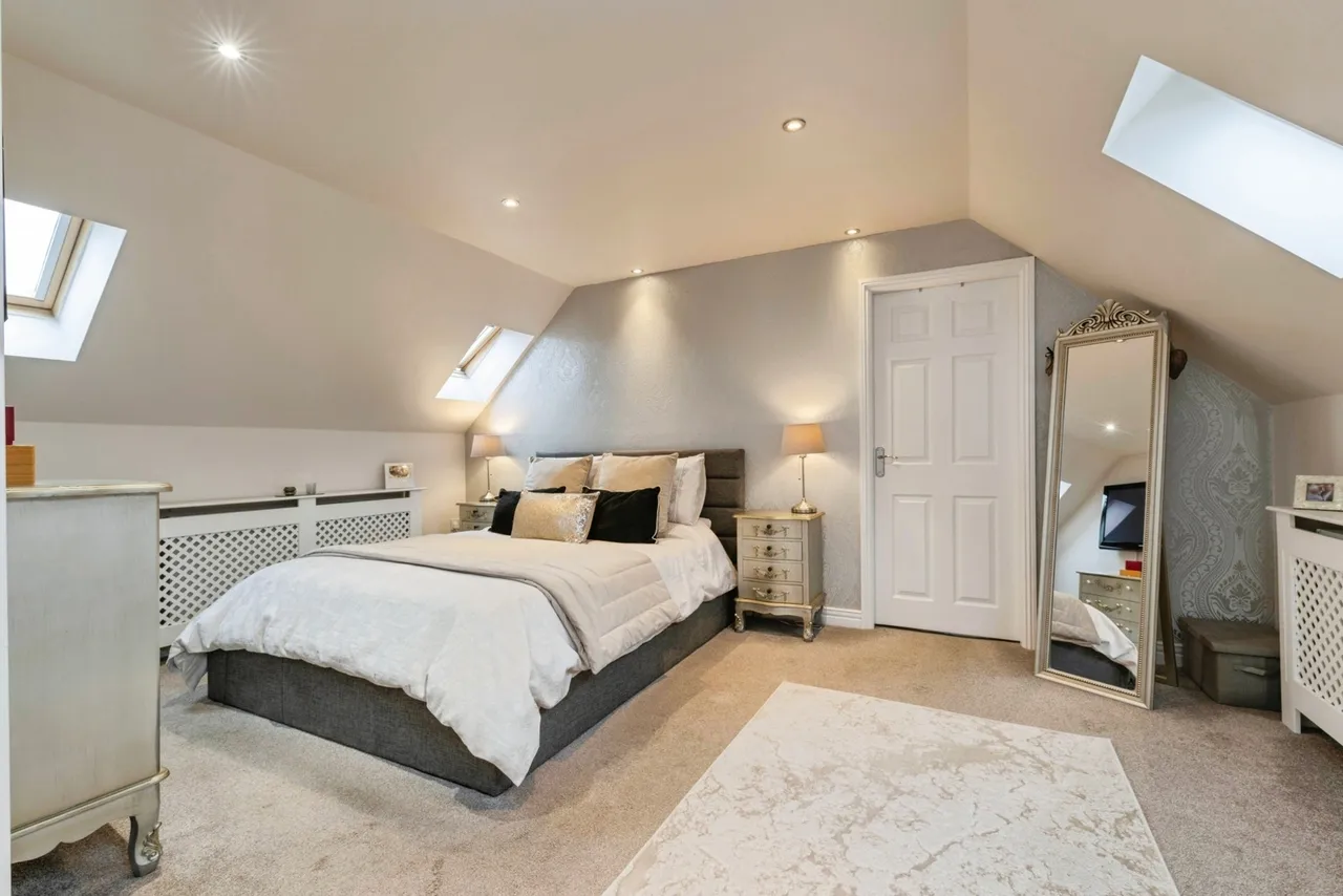 Avebury Drive, Washington, NE38, photo 17