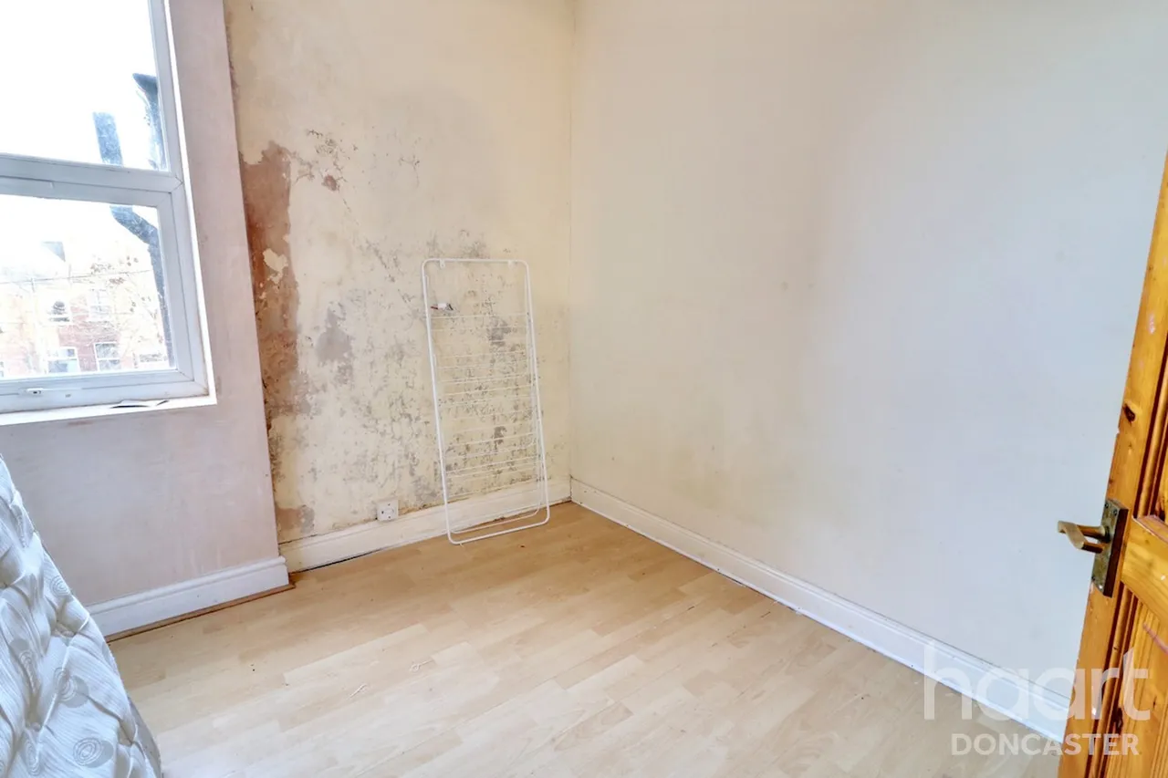 St Johns Road, Balby, DN4, photo 5