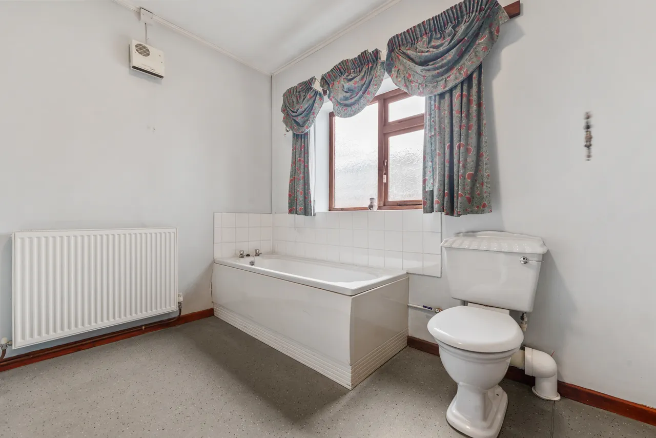 London Road, Northwich, CW9, photo 11