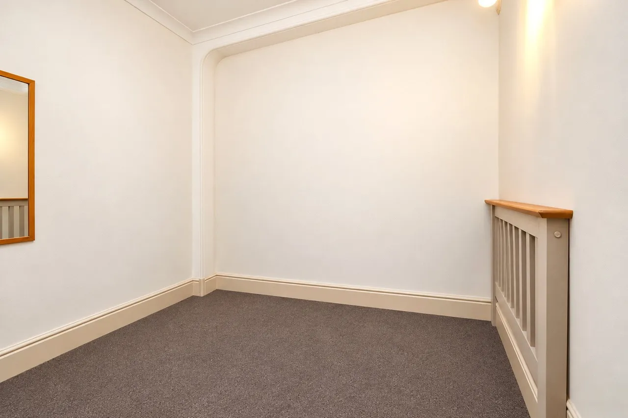 Jackmans Lane, Woking, GU21, photo 7