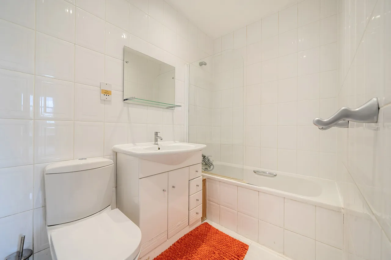 54 St Mary Abbots Court, Warwick Gardens, London, photo 11