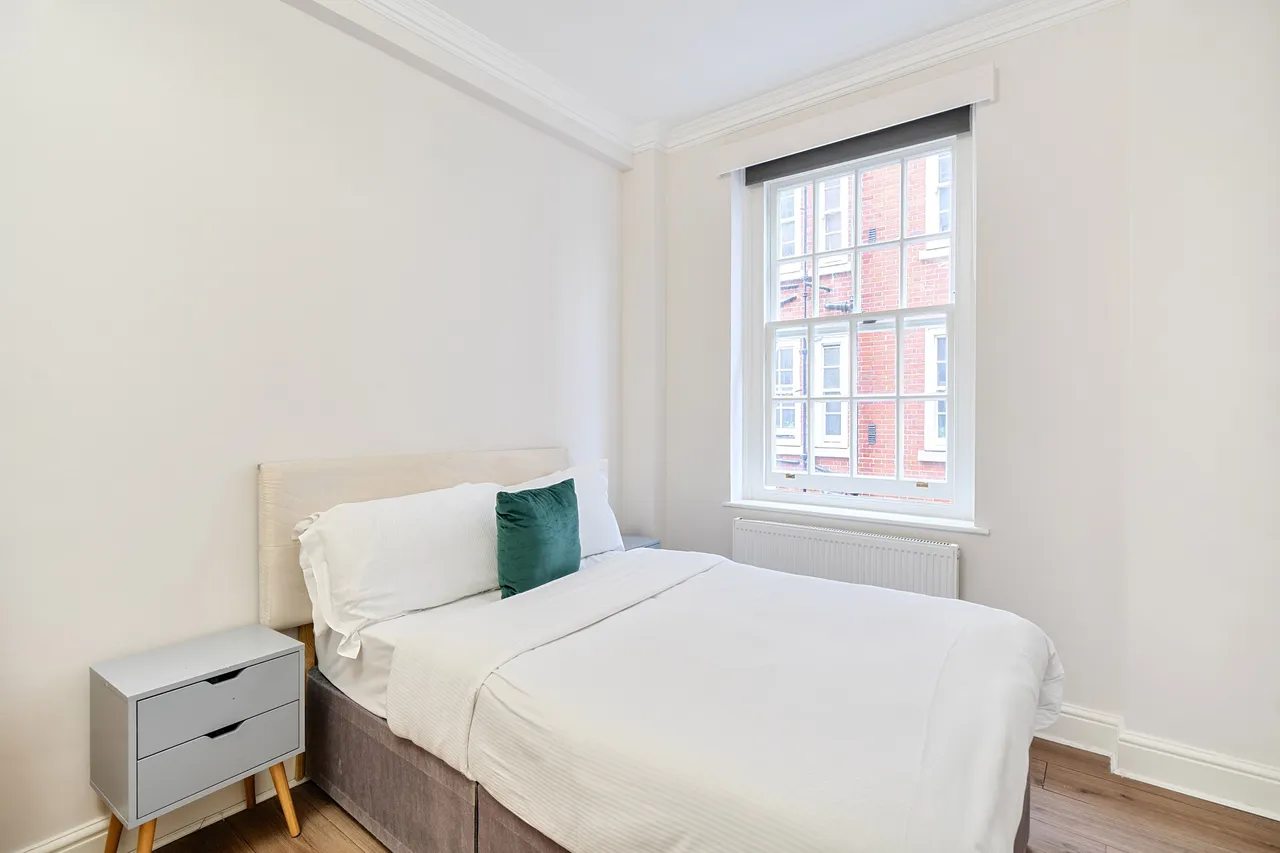 54 St Mary Abbots Court, Warwick Gardens, London, photo 7