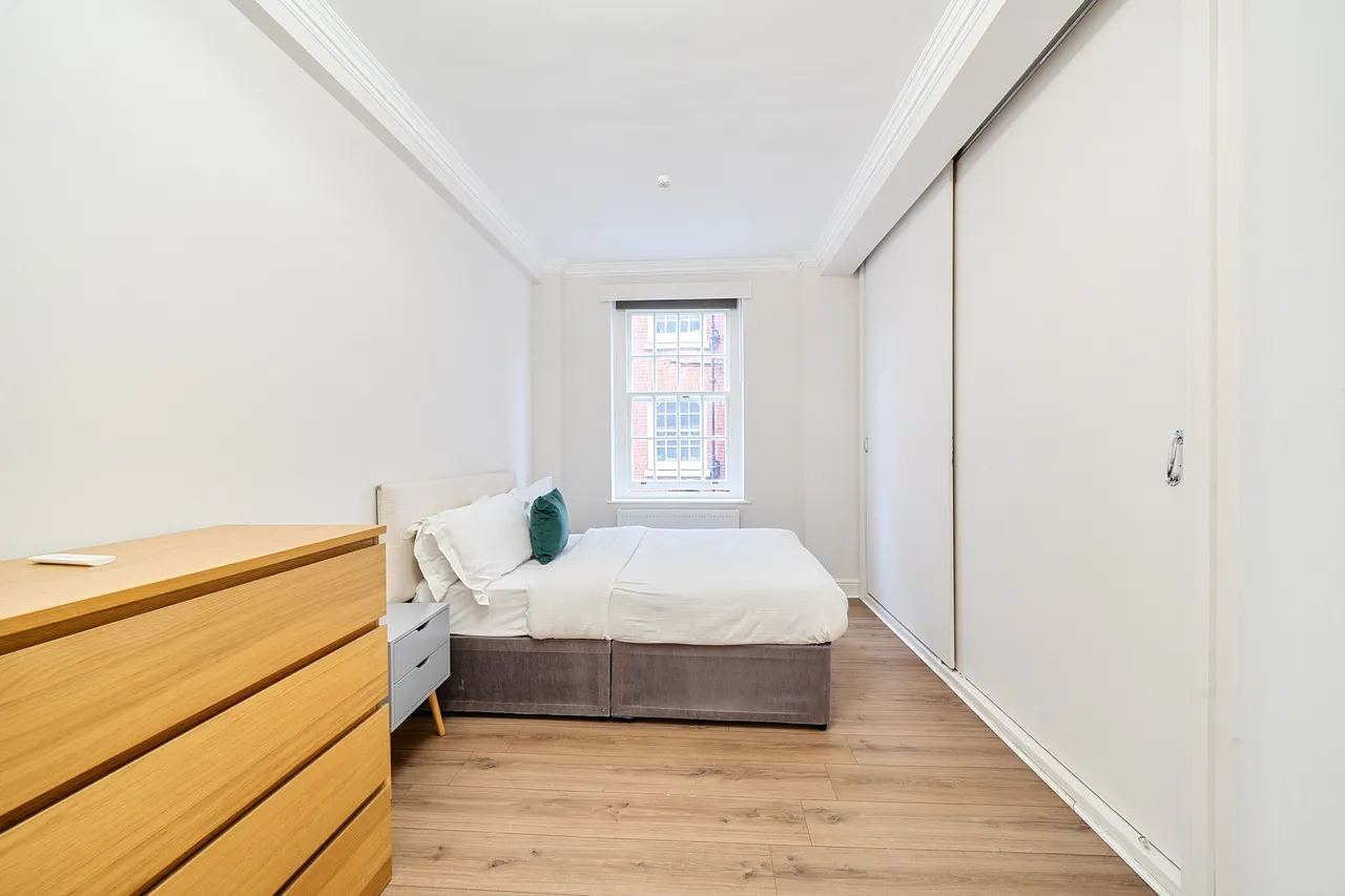 54 St Mary Abbots Court, Warwick Gardens, London, photo 8