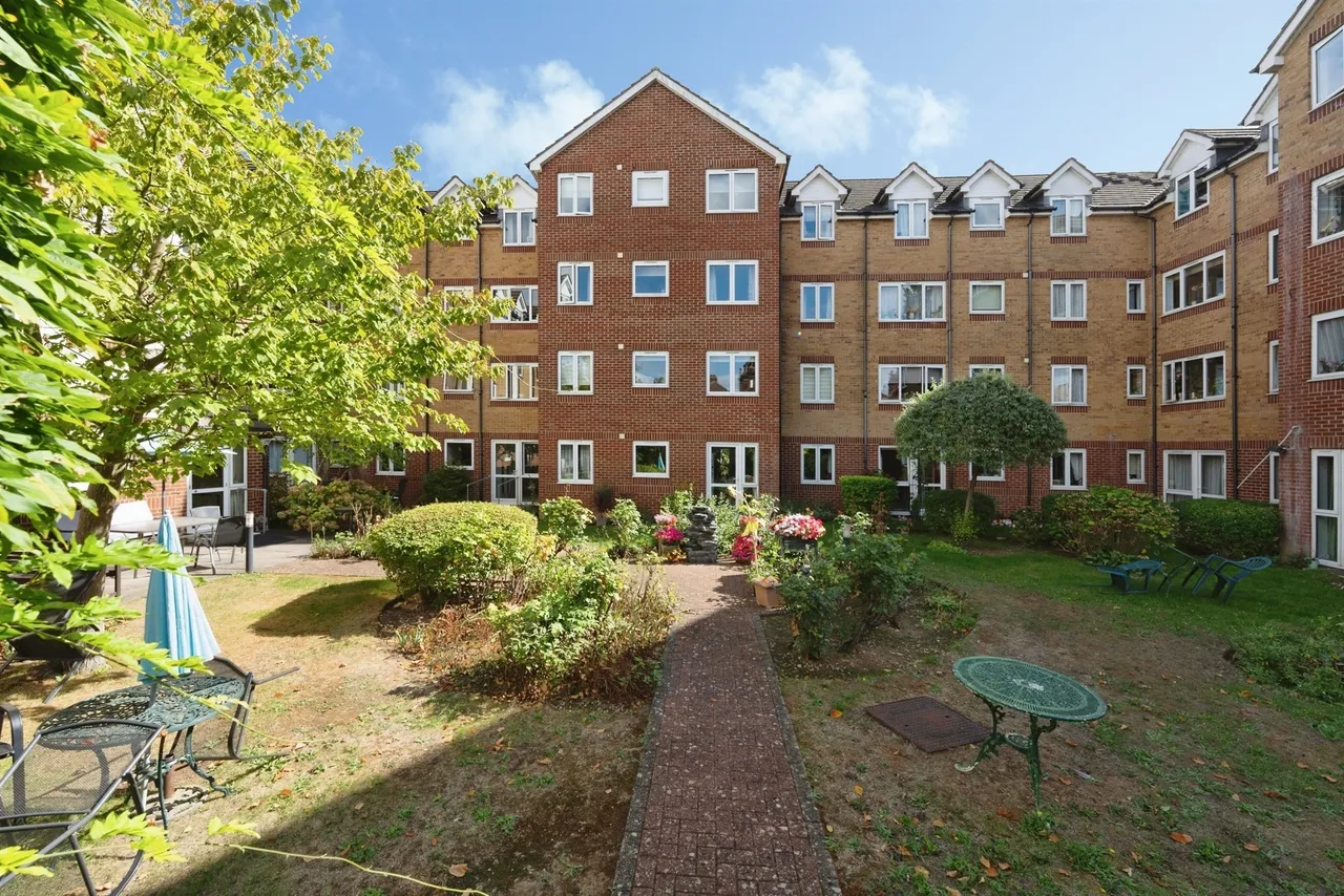 Lower High Street, Watford, WD17, photo 2