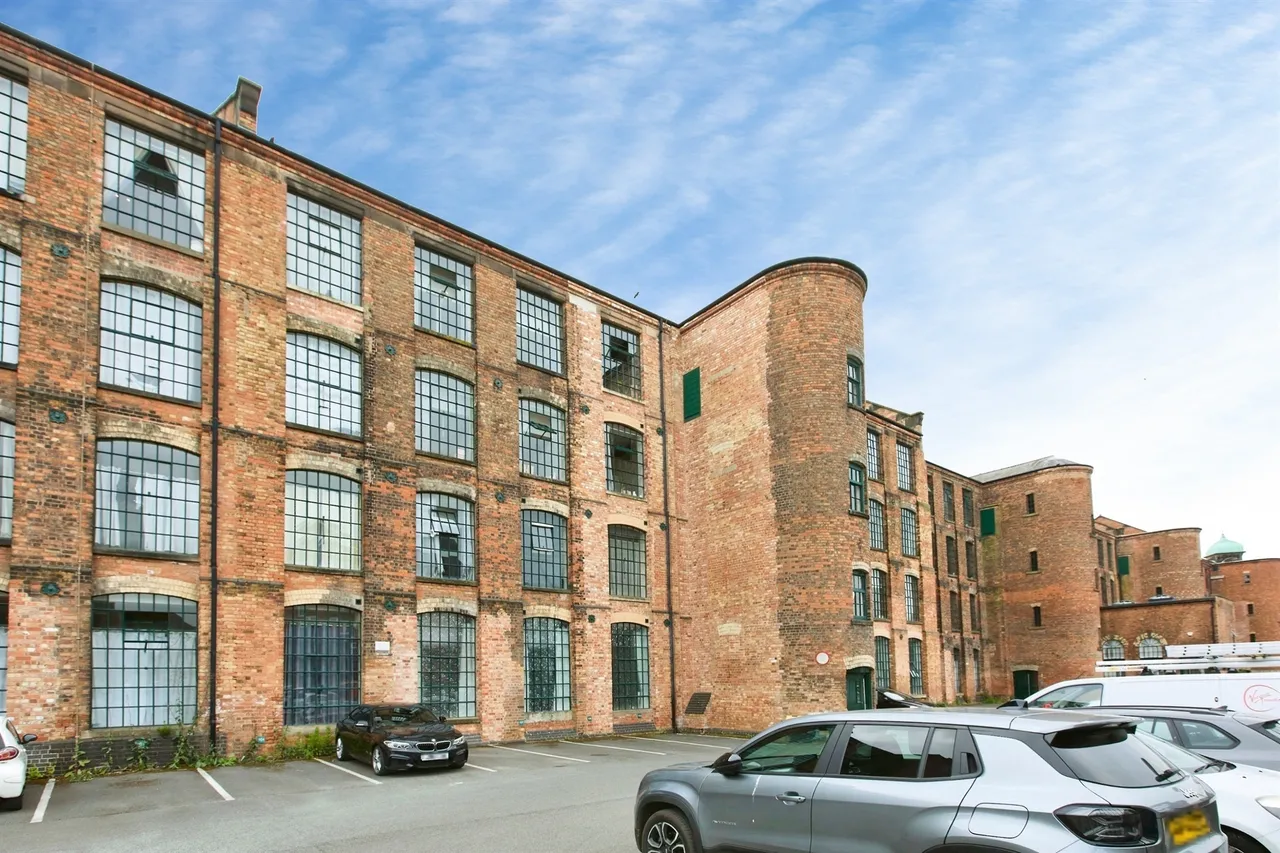 2 bed flat for sale, Town End Road, Draycott, DE72