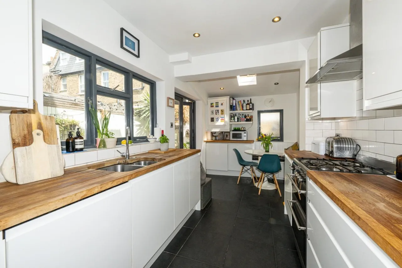 Abdale Road, Shepherds Bush W12, photo 4