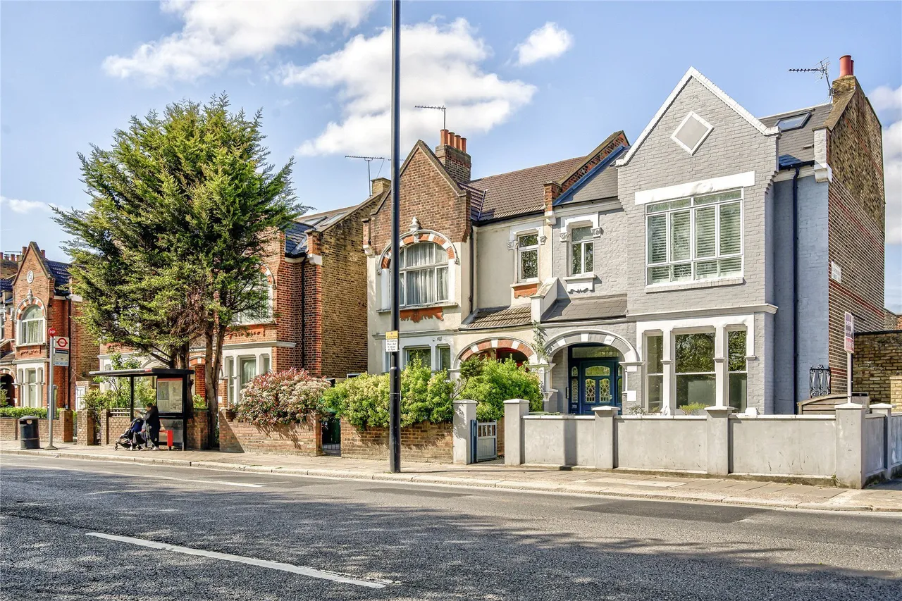 Fulham Palace Road, Fulham, London, SW6, photo 18